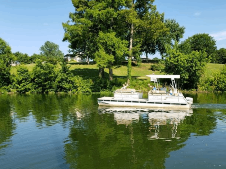 This Tennessee Town By The Water Feels Like The Definition Of Peaceful Living
