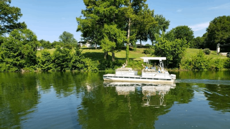 This Tennessee Town By The Water Feels Like The Definition Of Peaceful Living