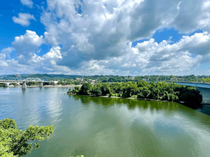 This Tennessee Town Is America's First 'National Park City'&mdash;With 70+ Parks and 35 Miles of Trails