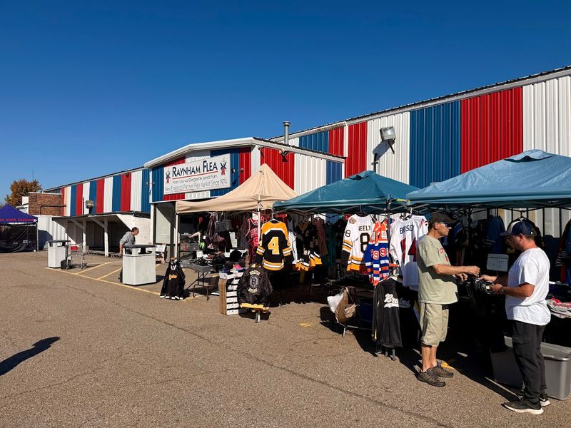 Raynham Flea Market (Raynham)