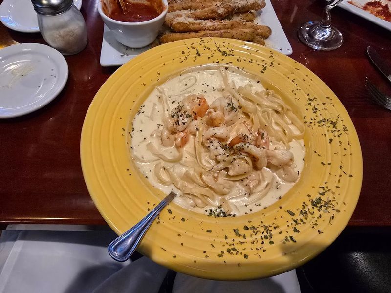 Mungo's Uptown Collinsville Il (Collinsville, IL)