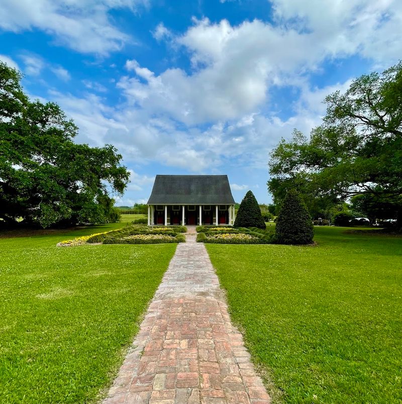 Cottages and a Slow Morning