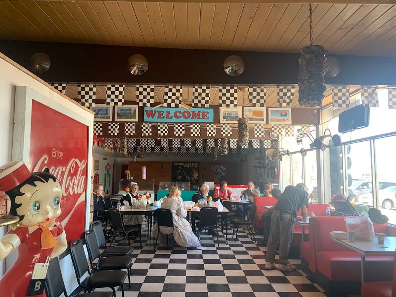 Reservations, Timing, And Accessibility Notes