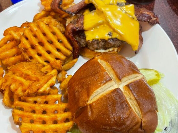 A Small-Town Restaurant in South Dakota Serves the Best Breakfast You&rsquo;ll Ever Have