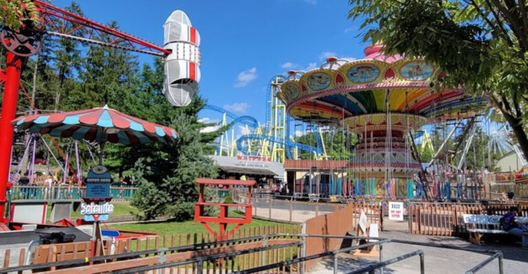At 100 Years Old, This Pennsylvania Amusement Park Still Charges Nothing At The Entrance