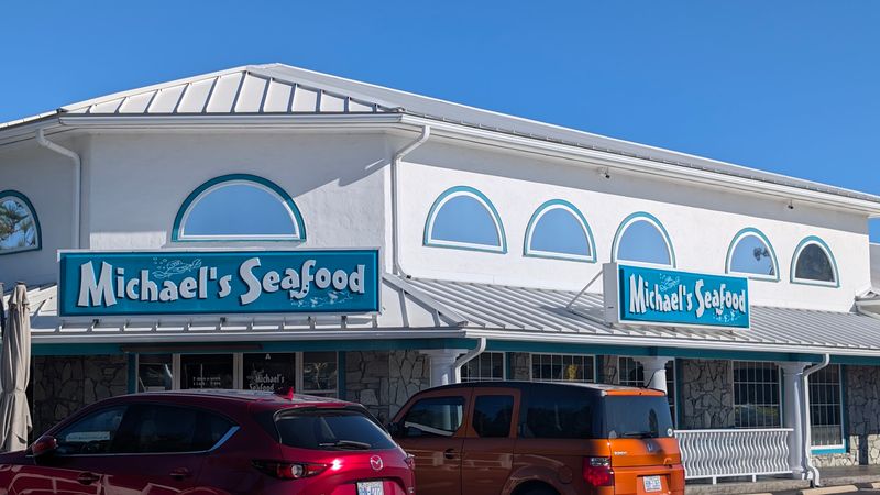 Michael&rsquo;s Seafood Restaurant (Carolina Beach)