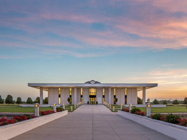 Discover the Unexpected at These 10 Unusual Spots Across Nebraska