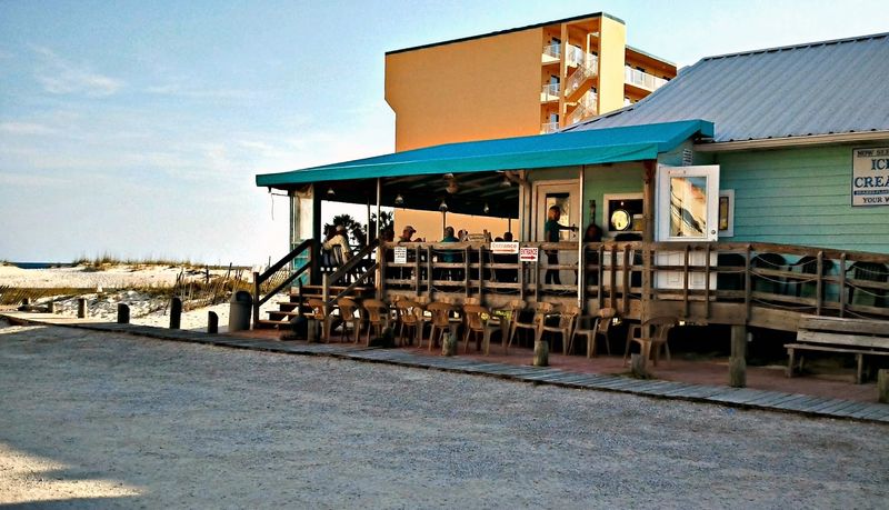 Bahama Bob&rsquo;s Beach Side Cafe (Gulf Shores)