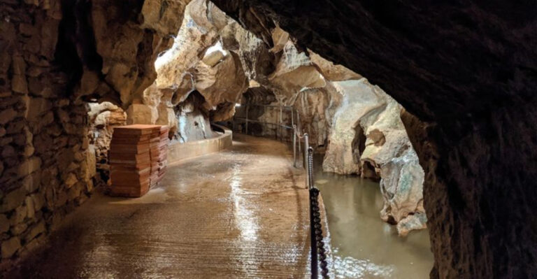 Hidden Inside a North Carolina Mountain, This Bottomless Pool Is Genuinely Mesmerizing