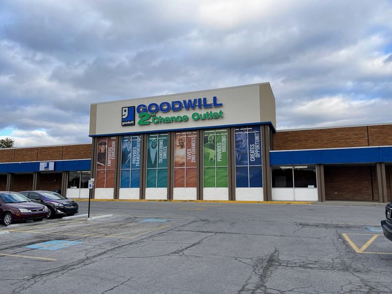 Goodwill Outlet (Louisville)