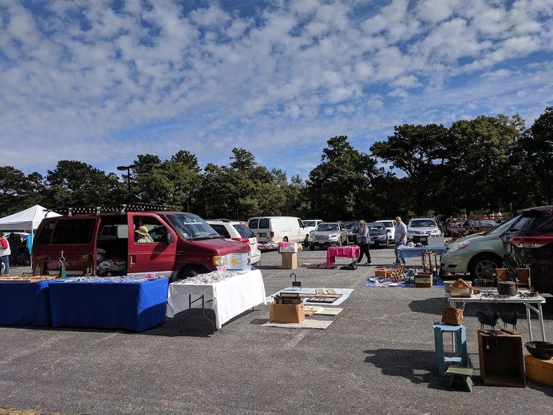 Wellfleet Flea Market (Wellfleet)