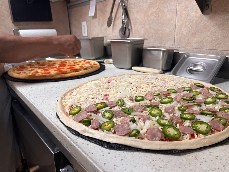 Lucia Pizza (Flushing, Queens)