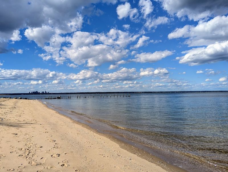 Sands Point Preserve Beach (Sands Point, Long Island)