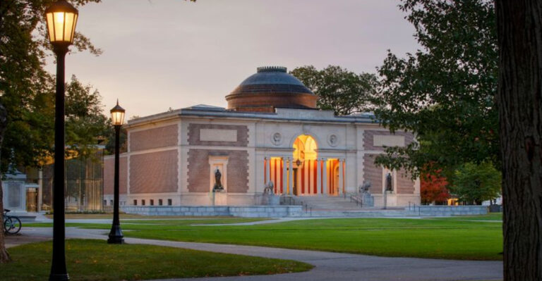 Maine’s Indoor Scene Shines With These 14 Must-Visit Experiences in 2026