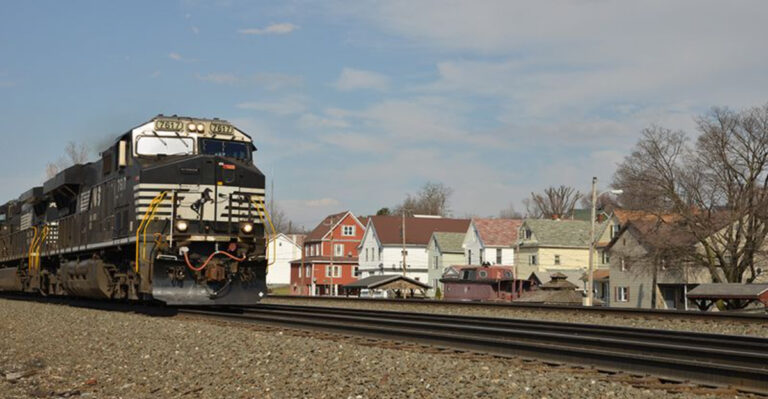 Most People In Pennsylvania Drive Right Past This Town Without Realizing What They’re Missing