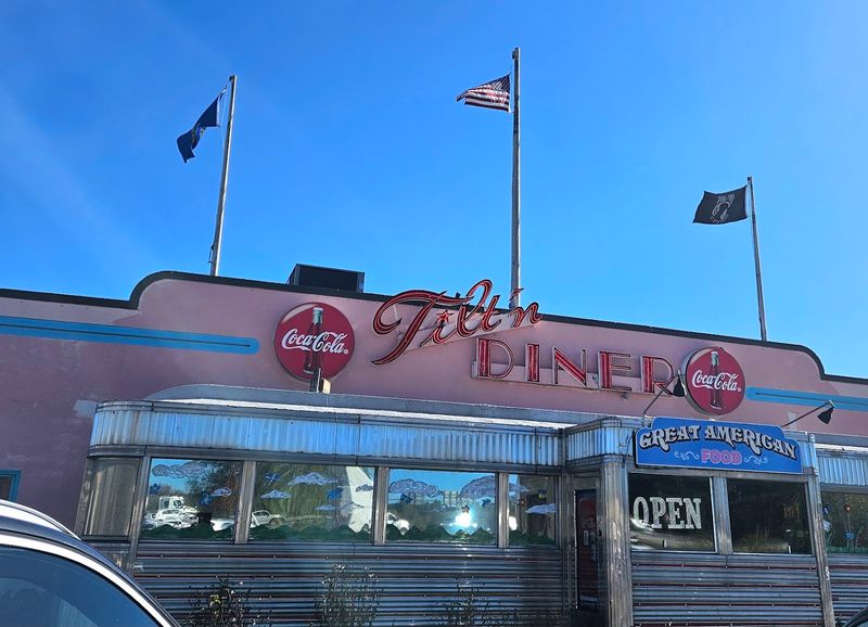 Tilt&rsquo;n Diner (Tilton)