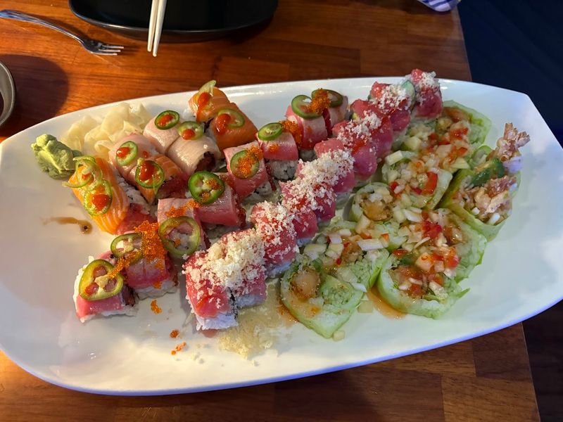 Bluefins Sushi & Sake Bar (Chatham)