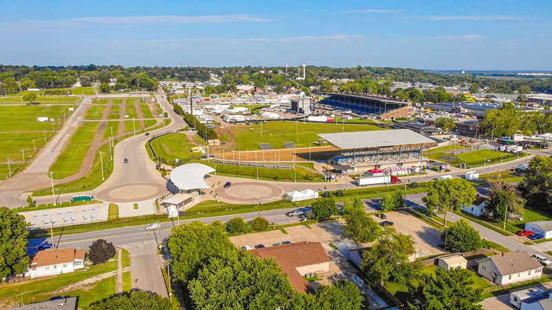 Iowa State Fairgrounds Flea Market (Des Moines)