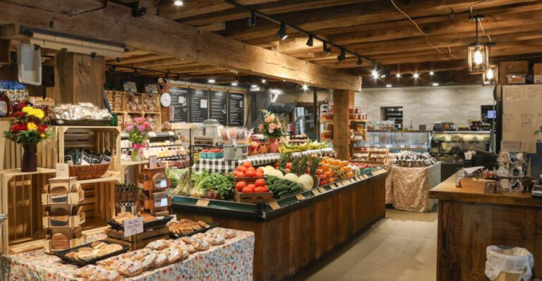 Pennsylvania’s Amish Grocery Store Making Homemade Sandwiches You’ll Want All Month