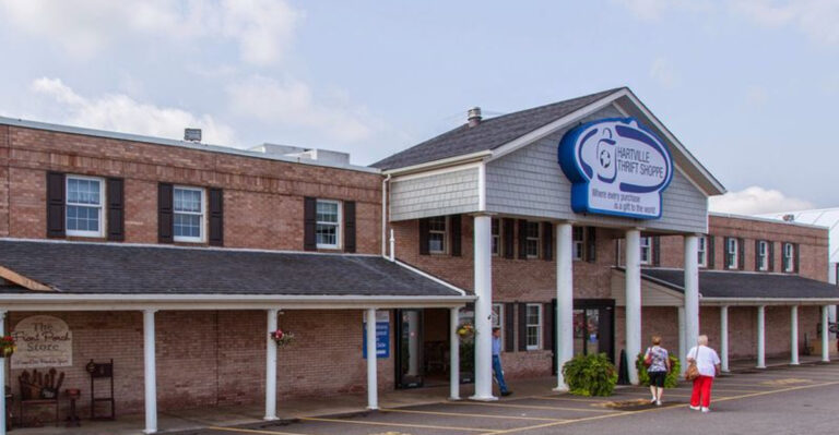 People Drive From All Over Ohio To Find Bargains At This Massive Secondhand Shop