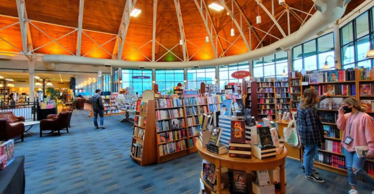 People Travel From All Over Kentucky to Search for Rare Books at This Massive Bookstore