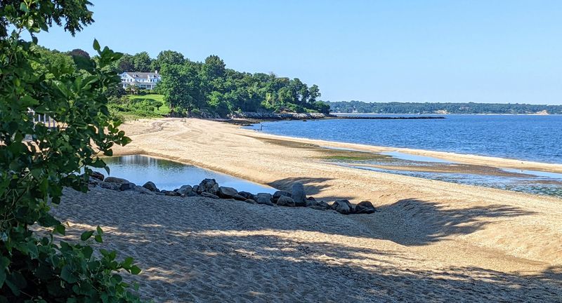 Crescent Beach (Glen Cove, Long Island)