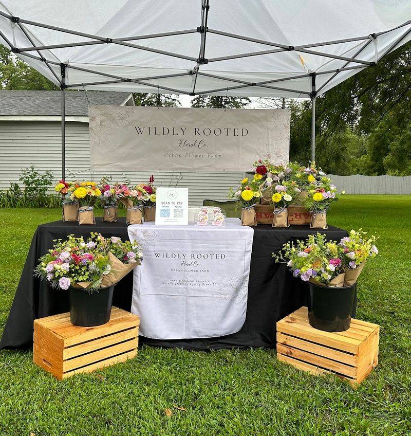 Wildly Rooted Floral (Spring Grove)