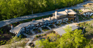 Tennessee Road Trip Ideas: 12 Storybook Places To Visit