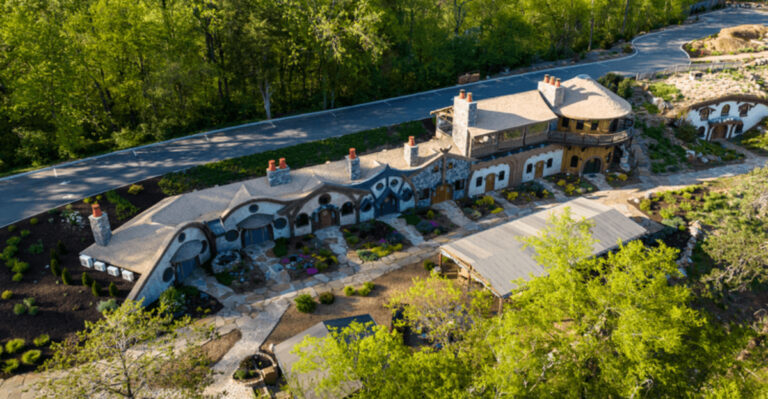 Tennessee Road Trip Ideas: 12 Storybook Places To Visit