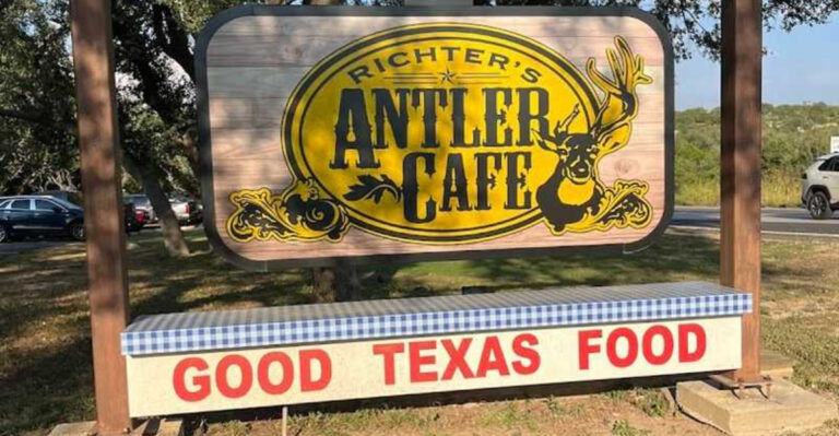 That Legendary Texas Chicken Fried Steak You’ve Been Dreaming About Is Right Here