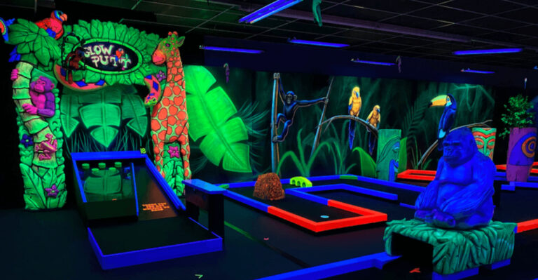 The Coolest Glow-In-The-Dark Mini Golf Course Is Located Right Here In Ohio