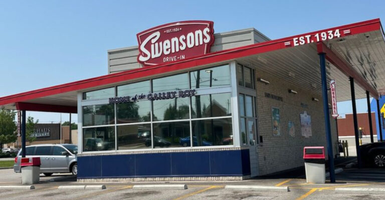 The Milkshakes At This Restaurant In Ohio Are So Delicious, You’ll Drive Miles For A Sip