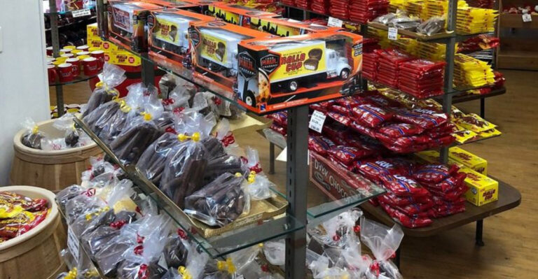 The Most Underrated Candy Factory In Pennsylvania Is A Chocolate Lover’s Fantasy