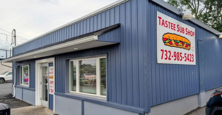 The Roast Beef And Cheese At This Edison Sub Shop Is Pure New Jersey Comfort