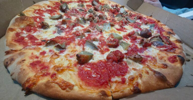 The Tomato Pie at This New Jersey Deli Has Quietly Become a Local Legend