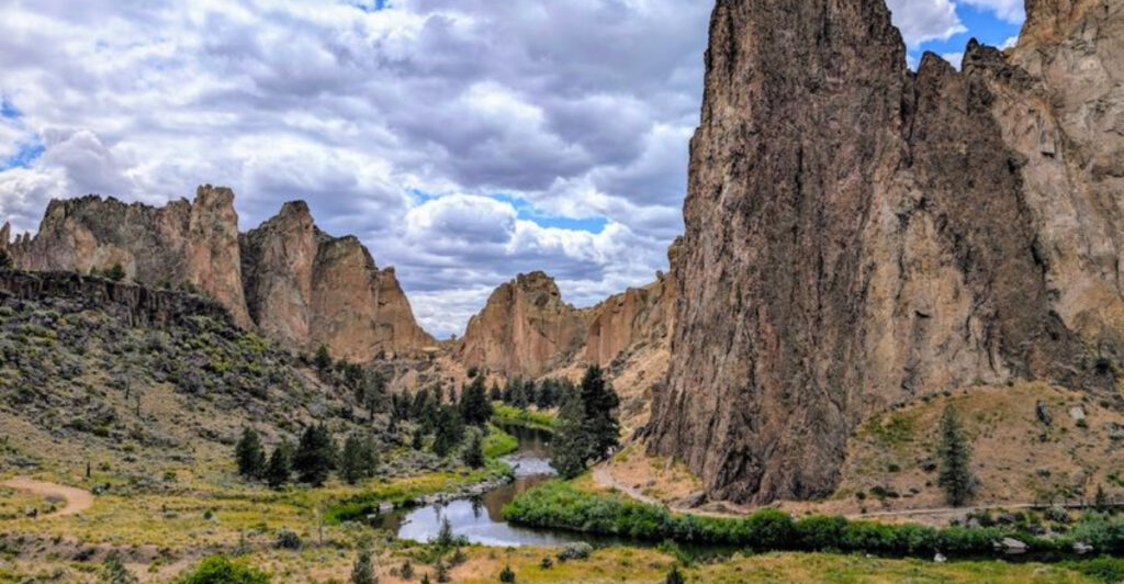 These 13 Oregon Adventures Show Just How Epic the Outdoors Can Be
