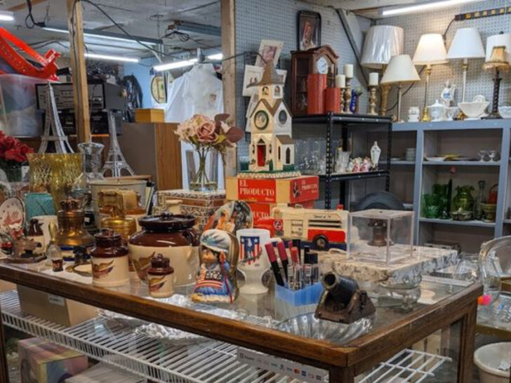 These 8 Indiana Flea Markets Are a Dream for Bargain Hunters