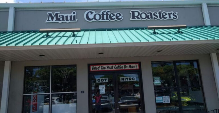 These 9 Low-Key Hawaii Eateries Are All About Mouthwatering Comfort Food