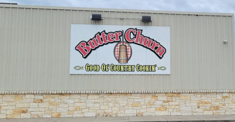 This All-You-Can-Eat Southern Buffet in Texas Has Everyone Obsessed