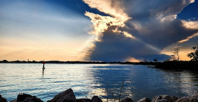 This Breathtaking Ohio State Park Is Great For Easy Day Trip Adventures
