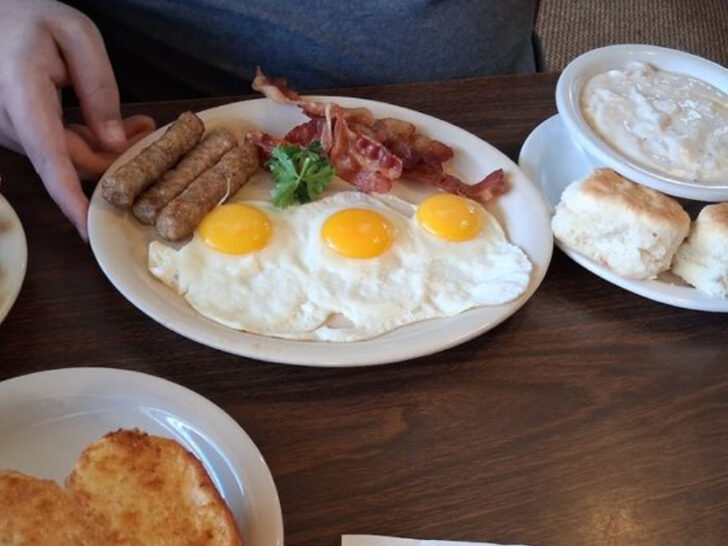 This Cozy Restaurant in Oklahoma Is Where Your Breakfast Dreams Come True
