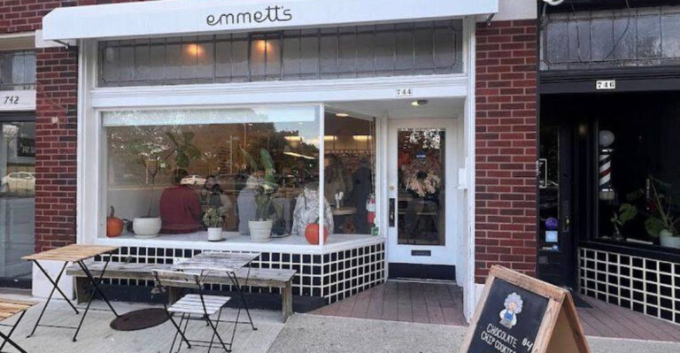 This Down-Home Cafe In Ohio Has A Breakfast Burrito That’s Simply To Die For