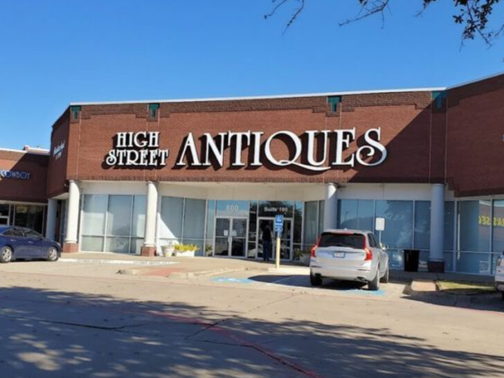 This Enormous Vintage Store in Texas Is Something You Have to See to Believe