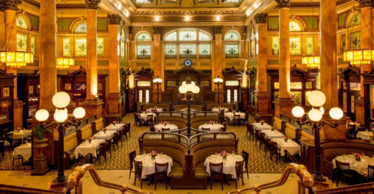 This Legendary Train Station In Pennsylvania Has Been Transformed Into The Most Delightful Brunch Spot