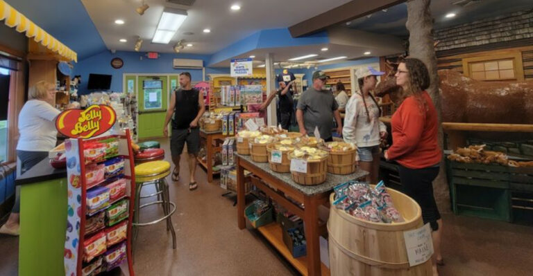 This Maine Candy Shop Has Been Delightfully Serving a Coastal Town With Classic Recipes Since the 1920s