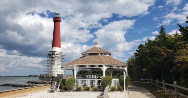 This New Jersey Fishing Village Feels Like a Seaside Secret