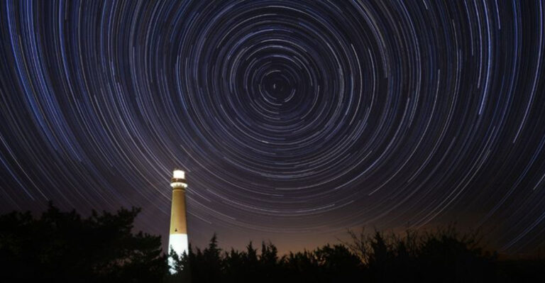 This New Jersey Planetarium Pairs Cosmic Adventures With Epic Pink Floyd Laser Nights