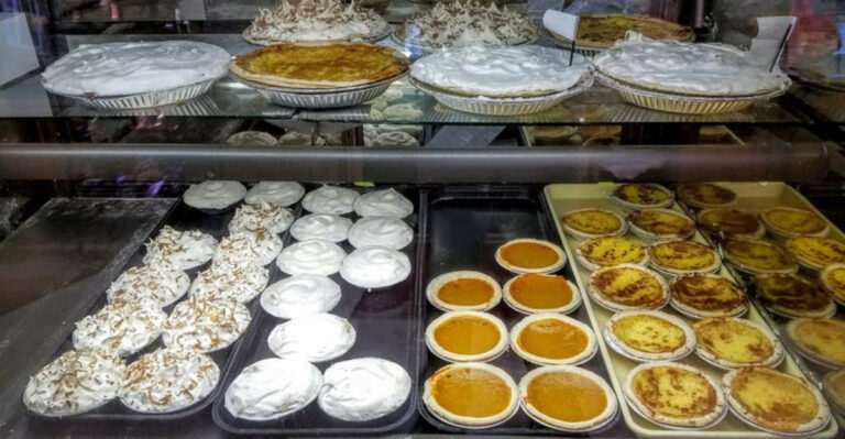 This Old-Fashioned Pie Shop Is One Of Pennsylvania’s Hidden Gems