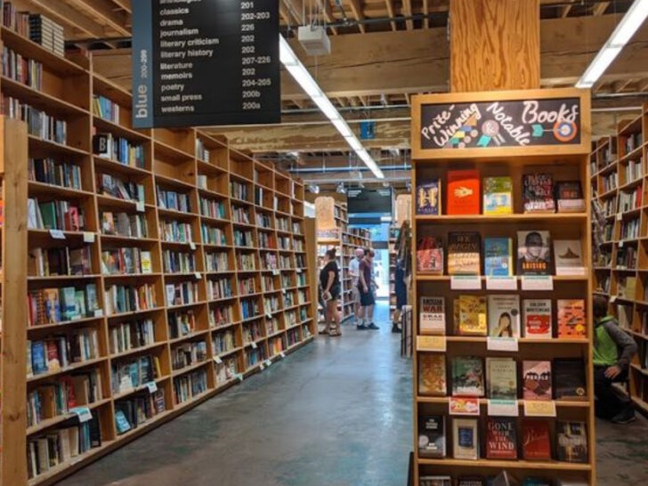 This Oregon Bookstore Is So Massive, People Turn It Into a Day Trip