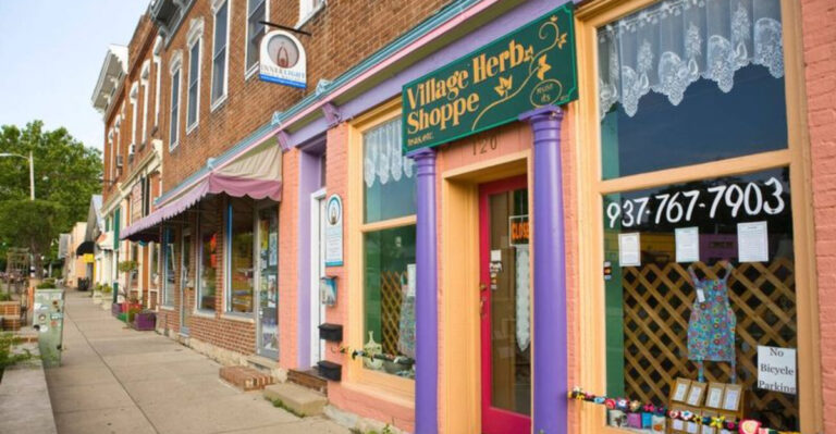 This Overlooked Ohio Town Has A Natural Wonder That Will Take Your Breath Away